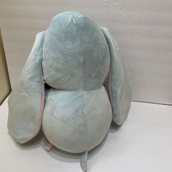 TWO ADORABLE DISNEY‎ DUMBO THE ELEPHANT - Picture 5 of 15